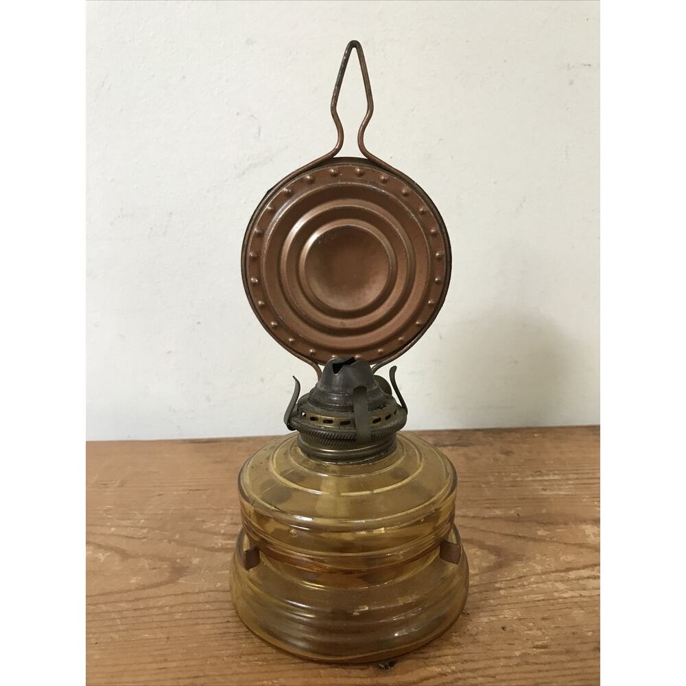 Vintage Antique Wales Copper Amber Glass Glass Oil Lamp Lantern Japan 7.75“
